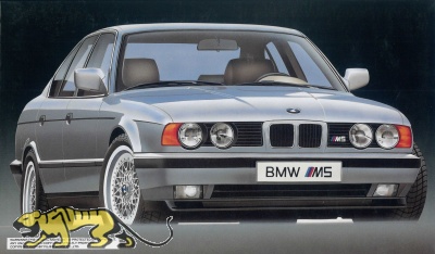 BMW M5 - 1:24