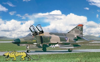 McDonnell F-4E Phantom II - 1:48