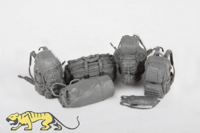 Modern IDF Individual Load-Carrying Equipment - 1:35