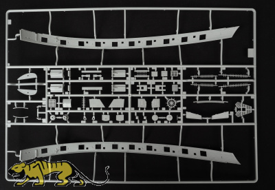 ZVEZDA 3661 Sturmgeschütz IV (Sd.Kfz.167), Maquetas - Militar - Escala