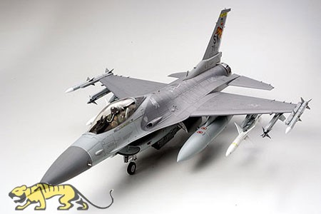 Lockheed Martin F-16CJ Blk 50 - Fighting Falcon - 1/32