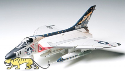 Douglas F4D-1 Skyray - 1:48