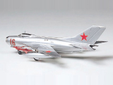 MIG-19 Farmer - 1:100