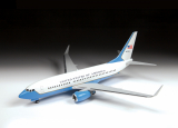 Boeing 737-700 / C-40B - 1:144