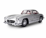 Mercedes Benz 300 SL - Silber - 1:8