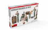 German Soldiers at Rest - 1/35