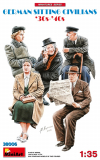 German sitting Civilians - 1930 - 1940s - 1/35