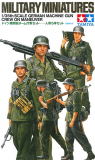 German Machine Gun Crew - "On Maneuver" - 1/35