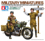 British BSA M20 Motorcycle with Military Police Set - 1/35