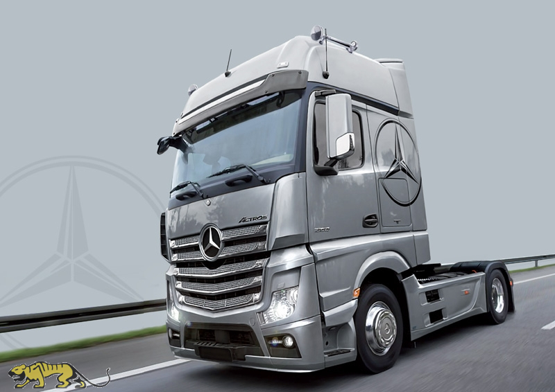 Bburago 1/43 Mercedes-Benz Actros Gigaspace - Argento/Nero, Design Formula 1, 4a Generazione Dal 2011