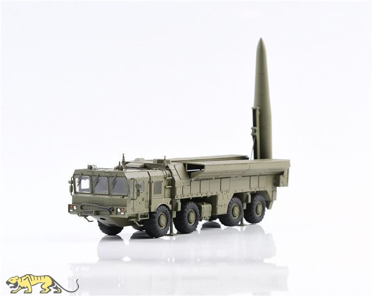 Modelcollect 9K723 IskanderM Russian Ballistic Missile MZKT