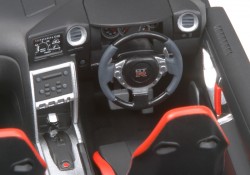 Nissan GT-R - 1:24
