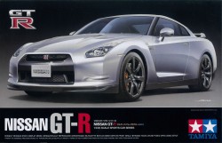 Nissan GT-R - 1:24