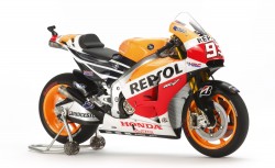 Repsol Honda RC213V 2014 - 1/12