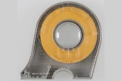 Tamiya Masking Tape 10mm mit Abroller - 18m