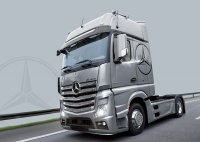 Mercedes Benz Actros MP4 Gigaspace - 1:24