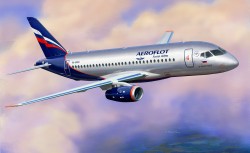 Suchoi Superjet 100 - Regionalverkehrsflugzeug - 1:144