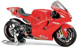 Ducati Desmosedici - 1/12