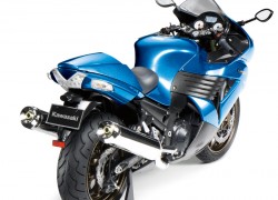 Kawasaki ZZR1400 - 1/12