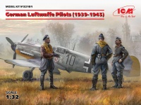 German Luftwaffe Pilots - 1939 - 1945 - 3 figures - 1/32