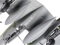 Lockheed P-38 F/G Lightning - 1:48