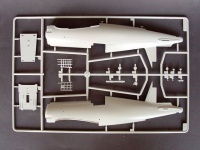 Vought F4U-4 Corsair - 1/32