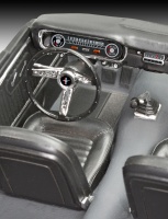 1965 Ford Mustang 2+2 Fastback - 1:24