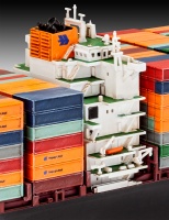 Container Ship / Containerschiff COLOMBO EXPRESS - 1:700