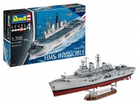 HMS Invincible - Falkland War - 1:700