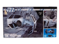 Star Wars: Darth Vader Tie Fighter - 1:32