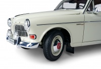 Volvo 122S Amazon mit Licht und Sound - 1:8