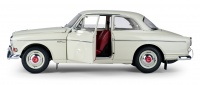 Volvo 122S Amazon mit Licht und Sound - 1:8