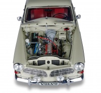 Volvo 122S Amazon mit Licht und Sound - 1:8