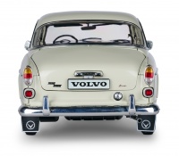 Volvo 122S Amazon mit Licht und Sound - 1:8