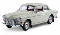 Volvo 122S Amazon mit Licht und Sound - 1:8