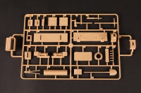 Pz.Kpfw. 38(t) Ausf. E / F - mit Inneneinrichtung - 1:16