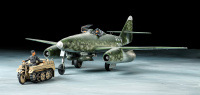 Messerschmitt Me 262 A2-a & Kettenkraftrad - 1/48