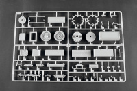 Sd.Kfz. 251/22 Ausf. D mit 7,5cm PaK 40 L/46 - Pakwagen - 1:16