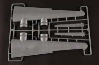 Consolidated B-24J Liberator - 1:48