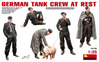 German Tank Crew at Rest - 1/35