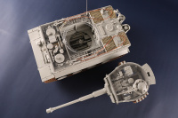 Panzerkampfwagen Tiger Ausf. E - mid production - 1/16