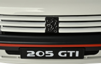 Peugeot 205 GTI - Weiß - 1:8