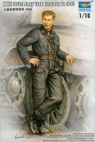 WWII Soviet Army Tank Crewman in 1942 1:16