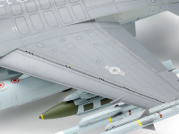 Lockheed Martin F-16CJ Blk 50 - Fighting Falcon - 1/32