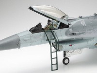 Lockheed Martin F-16CJ Blk 50 - Fighting Falcon - 1/32