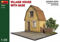 Dorfhaus mit Straße - 1:35