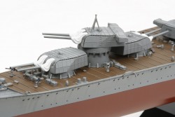 Japanischer schwerer Kreuzer Tone - 1:350