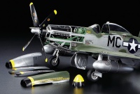 North American P-51D Mustang - 1:32