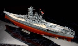 Japanisches Schlachtschiff Yamato - 1:350