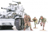 M4A3 Sherman 105mm Howitzer - Assault Support - 1:35